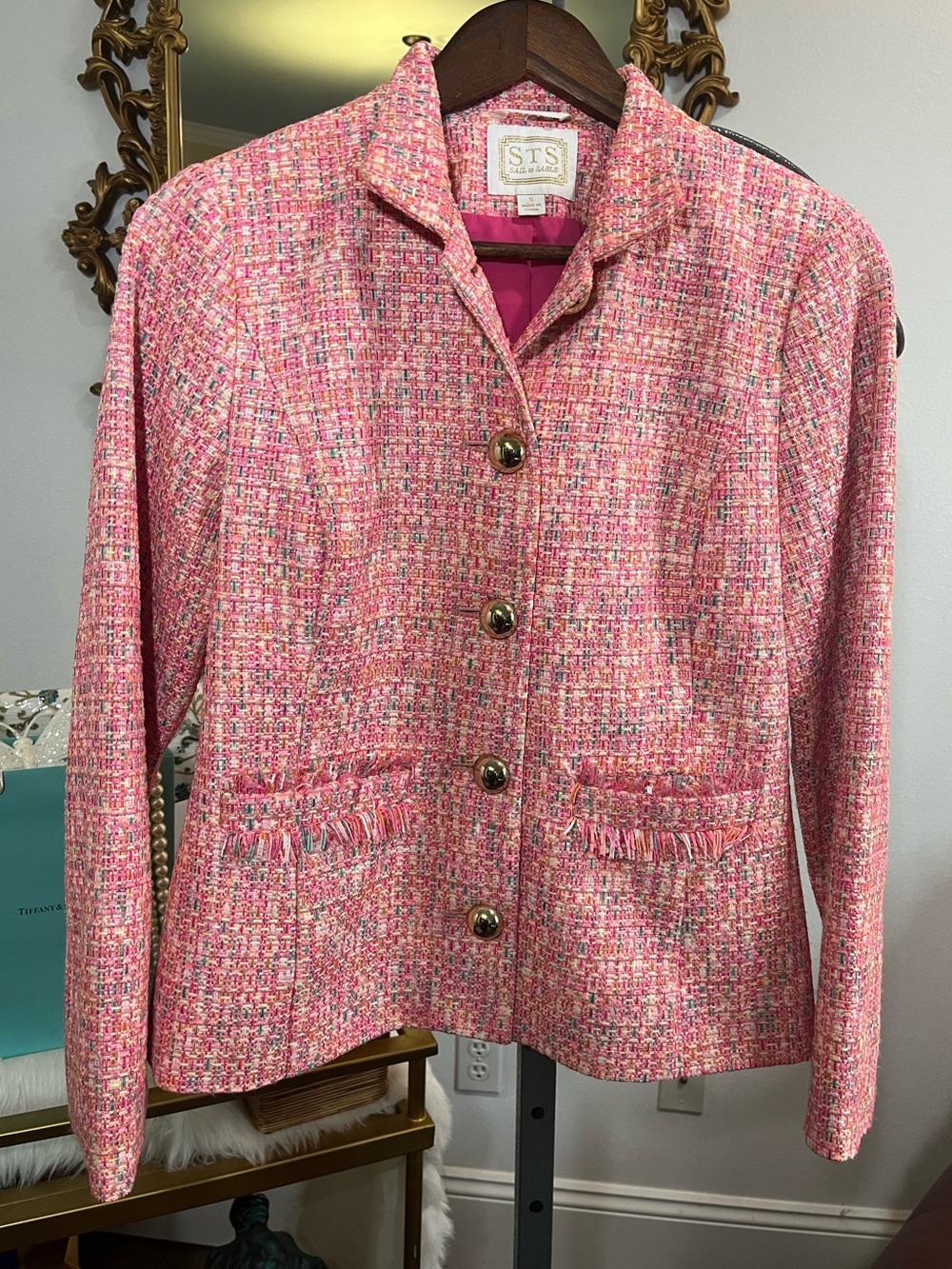 SAIL TO SABLE PINK TWEED GOLD BUTTON BLAZER JACKET WITH FRINGE DETAIL POCKETS